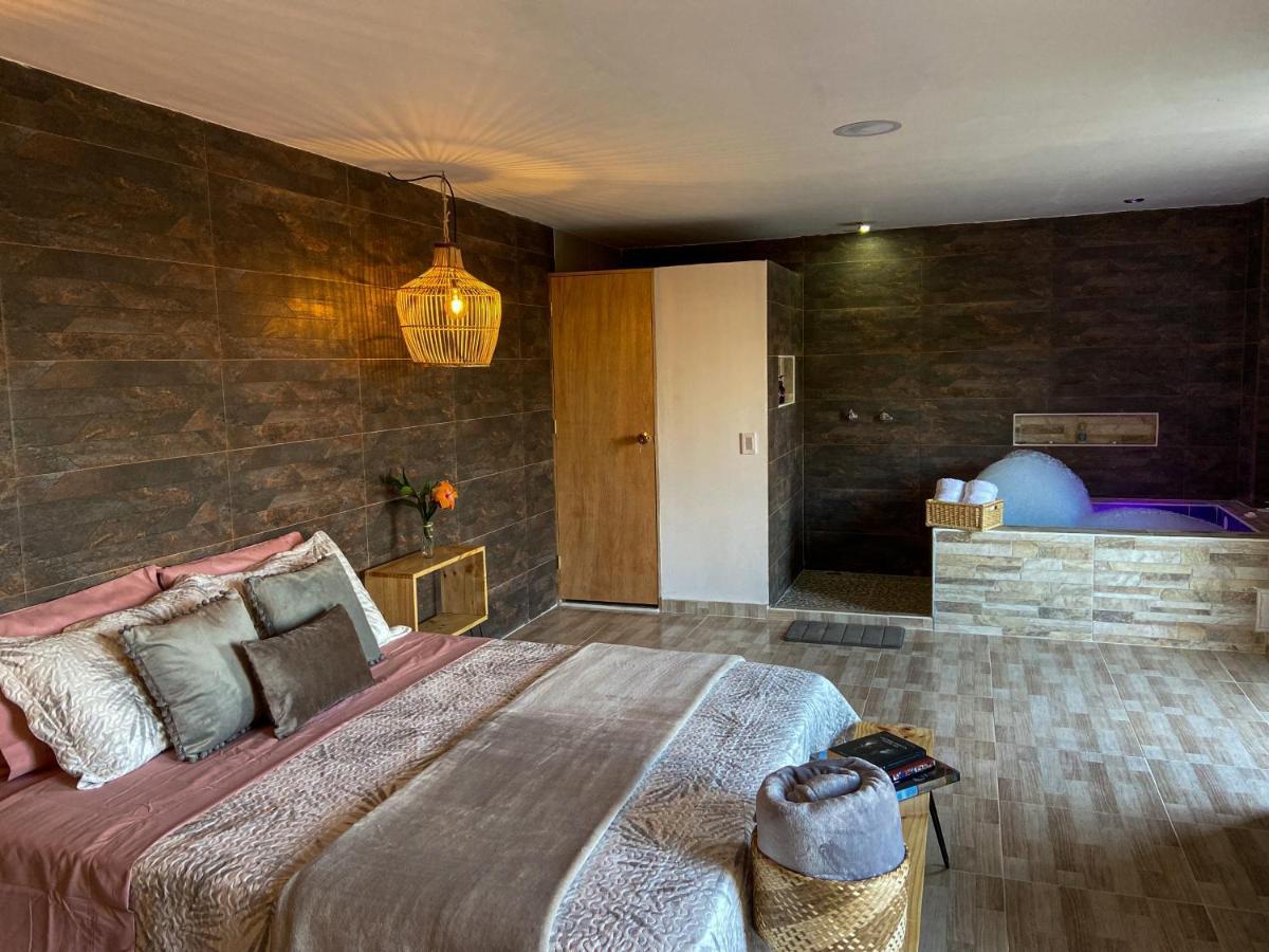 Cabanas Con Jacuzzi Y Chimenea - Casa Floral, Marinilla Exterior foto